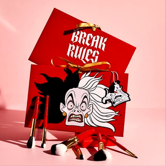 Sephora Other - "Cruella" 6 Piece Brush Set
